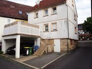 Ein Haus- vier Zimmer, ein großer Balkon, zwei Parkplätze - Staufenberg (Hessen)