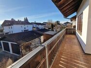Helle 3 Zimmer Wohnung mit Balkon, Garage und Bergblick - Kolbermoor