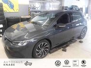 VW Golf, 1.5 TSI VIII Life TRAVEL LM17, Jahr 2021 - Kierspe