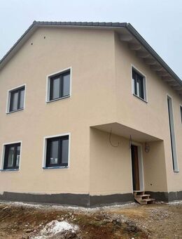DHH - Neubau kaufen - im Frühjahr einziehen! - Brunn (Bayern)