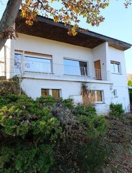 Idyllisches Wohnerlebnis ! Einfamilienhaus am Feldrand von Heenes ! - Bad Hersfeld