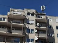 Schöne gepflegte Eigentumswohnung mit 65 m² Wohnfläche und Stellplatz in Schwalbach - Schwalbach