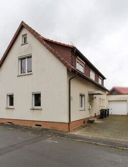 Solides Einfamilienhaus mit Gestaltungspotenzial in Ehrenberg-Wüstensachsen - Ehrenberg (Rhön)