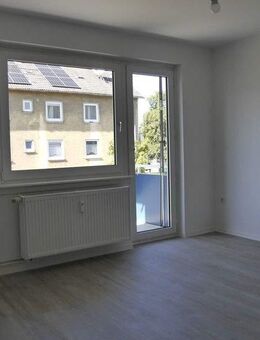 ?Schöne 3-Zimmer-Wohnung mit Tageslichtbad und Balkon in Hanau-Großauheim zu vermieten - Hanau (Brüder-Grimm-Stadt)