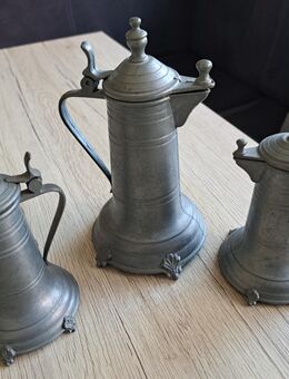 3 Zinkkannen + 2 Dekor Zinklöffel - Lindlar
