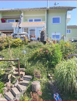 Wohnen mit Weitblick - gepflegtes 5-Familienwohnhaus in Bonndorf in traumhafter Lage - Bonndorf (Schwarzwald)