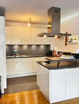 Moderne, großzügige 3-Zimmer-Wohnung mit Balkon und Tiefgarage in Faurndau - Göppingen