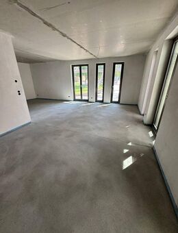 Exklusive 4-Zimmer-Neubauwohnung im Herzen der Altstadt! Mit Balkon, Echtholzparkett und Vollbad - Rostock