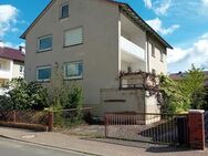 Schönes 2-Familienhaus mit Garten in Borken Singlis zu verkaufen - Borken (Hessen)