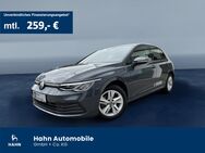 VW Golf, 1.5 TSI Life, Jahr 2020 - Esslingen (Neckar)