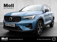 Volvo XC40, Plus Dark B3 EU6d digitales Sitze HarmanKardon, Jahr 2023 - Aachen