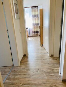3 Zimmerwohnung, ca, 57 m², mit Gartenbenutzung und PKW-Stellplatz, zu vermieten - Lüdenscheid