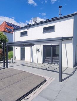 TOP modernes Einfamilienhaus mit hochwertiger Ausstattung - 90513 ZIRNDORF - Zirndorf