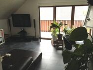 Werneck, ruhige Wohnlage, 3 Zimmer, Dachgeschoss, Balkon - Werneck