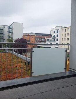 schicke 2-Zimmer-Wohnung mit Balkon und Aufzug in zentraler Innenstadtlage - Schwerin