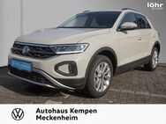 VW T-Roc, 1.5 TSI Life 17, Jahr 2023 - Meckenheim