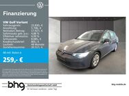 VW Golf Variant, 1.0 Life eTSI OPF, Jahr 2021 - Reutlingen