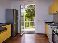 Etagenwohnung mit Einbauküche und Südbalkon - Greiz