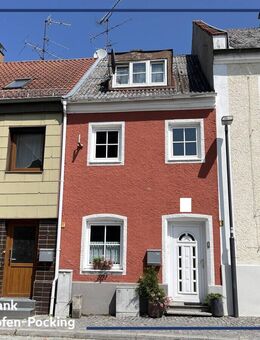 CHARMANTES REIHENHAUS IN UNMITTELBARER NÄHE ZUM MARKTPLATZ! - Rotthalmünster