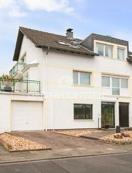 Großzügiges Ein- oder Zweifamilienhaus mit kleinem Garten - Köln