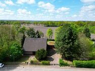 Viel Platz! Geräumiges Wohnhaus mit einem 9.457 m² großen Grundstück in Randlage - Wrohm