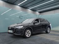 Audi Q8, 50 TDI Q, Jahr 2023 - München