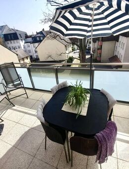 Charmante und top geschnittene Whg. mit schönem Südbalkon; Dielenboden etc. in ruhiger Lage Bornheims - Frankfurt (Main)