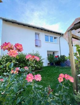 Ziehen Sie mit Ihren Eltern ein - modernisierter Massivbau mit 3 Einheiten - toller Garten - Welzheim