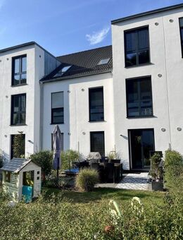 Attraktives, neuwertiges Reihenhaus in Sinzing - bezugsbereit ab Frühjahr 2026, provisionsfrei - Sinzing