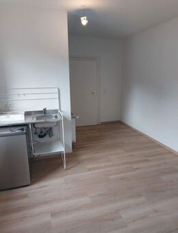 Im Herzen von Bad Honnef, kernsanierte 1,5 Zimmer im EG zu vermieten - Bad Honnef