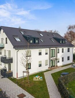 XXL Vierzimmer Dachgeschosswohnung in München/Trudering mit TG-Stellplatz - München