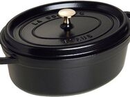 Staub Bräter Cocotte, Gusseisen (1-tlg), robust, langlebig, perfekte Hitzeverteilung, Aromaregen-Deckel