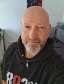 Er 51 sucht Asiatin für Beziehung/ Freundschaft in 70374
