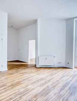 Nahe Technologiepark Adlershof: Ruhige 3-Zimmer-Wohnung mit Terrasse - Berlin