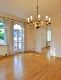 Charmantes 3 Familienhaus mit Geschichte + Stil in zentraler Lage - Rudersberg