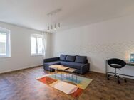 Große 2 Zimmer Wohnung mit Balkon direkt am Hermannplatz - Berlin