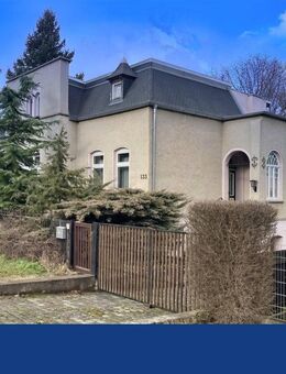 Unendliche Weiten in Eisleben. Großes Haus. Großes Grundstück. Gro - Eisleben (Lutherstadt)