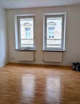 Ihr neues Zuhause in Fürth: 2-Zimmer-Wohnung mit besonderem Charme in zentraler Lage - Fürth