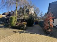 Einzigartiges Architektenhaus - bezugsfrei in ruhiger Lage mit großem Garten! - Oberhausen