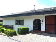 GANESHA-IMMOBILIEM... wohnen wie im Urlaub - traumhaftes Wohnhaus mit großem Grundstück zu verkaufen ! - Mossautal