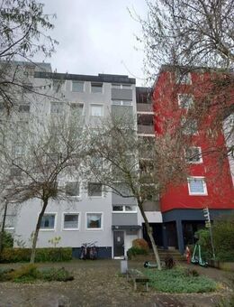 Helle charmante 2-Zimmer-EG Wohnung in Stein zur Kapitalanlage oder Selbstbezug - Renovierungsbedürftig - Stein (Bayern)