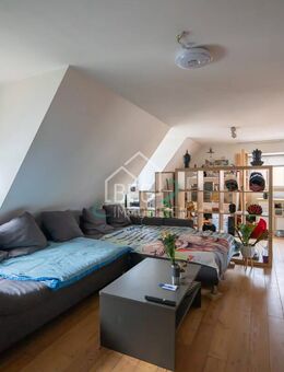Praktische 2-Zimmer-Wohnung mit Spitzboden - Neuenstein (Baden-Württemberg)