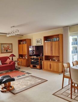 Moderne helle Wohnung mit eigene Photovoltaikanlage und hochwertiger Ausstattung! - Bad Salzuflen