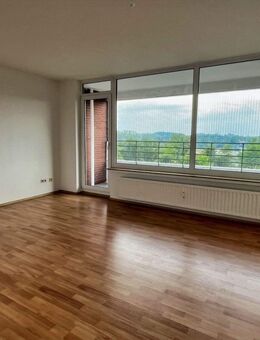 *Modernisierte 3-Zimmer-Wohnung im Altländer Viertel* - Stade (Hansestadt)