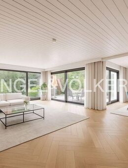 Repräsentative Villa mit Blick ins Grüne - Schwabach