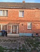 Einfamilien Haus Sucht Handwerker in 39387