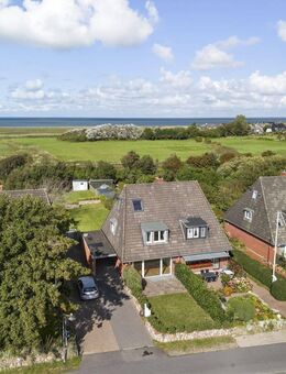 Helle und sanierte Doppelhaushälfte mit schönem Blick - Sylt