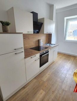Exklusive Wohnung mit moderner Einbauküche und Tageslichtbad in der Neustadt! - Dresden