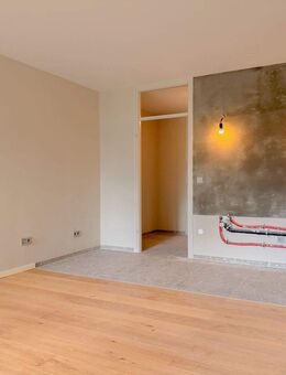 *** sanierte & bezugsfreie 1-Zim.-Wohnung *** mit hochwertiger Küche in einer ruhigen Lage *** - München