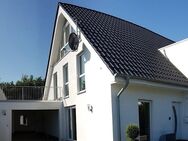 Hochwertige Doppelhaushälfte mit Garage und EBK in Angermund - Düsseldorf
